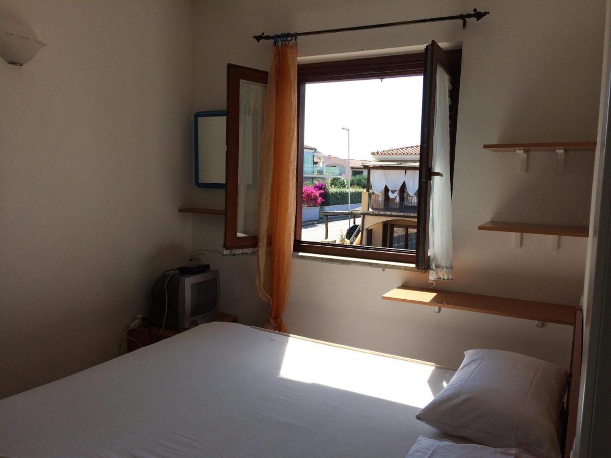Airport by feet vicino a piedi-Port-Commercial Center-50mq-Balcony sea view-per metà rimborsabile&possibile upgrade gratis Olbia Extérieur photo